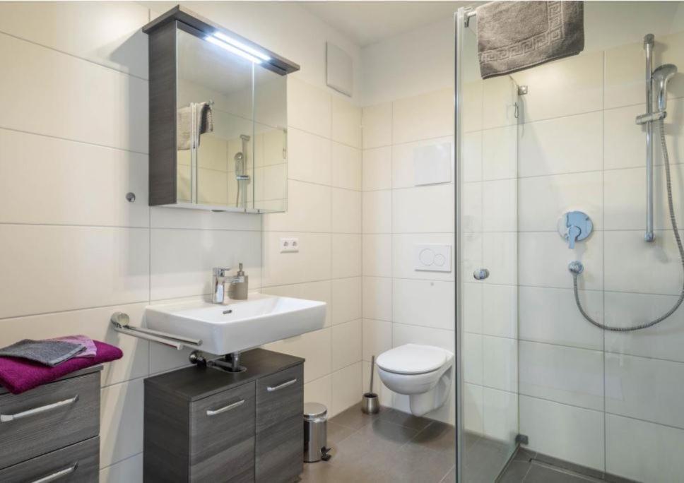 Iluna Friedrichshafen Luaran gambar